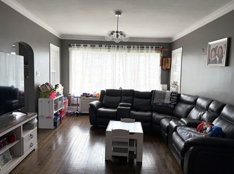 Main Photo