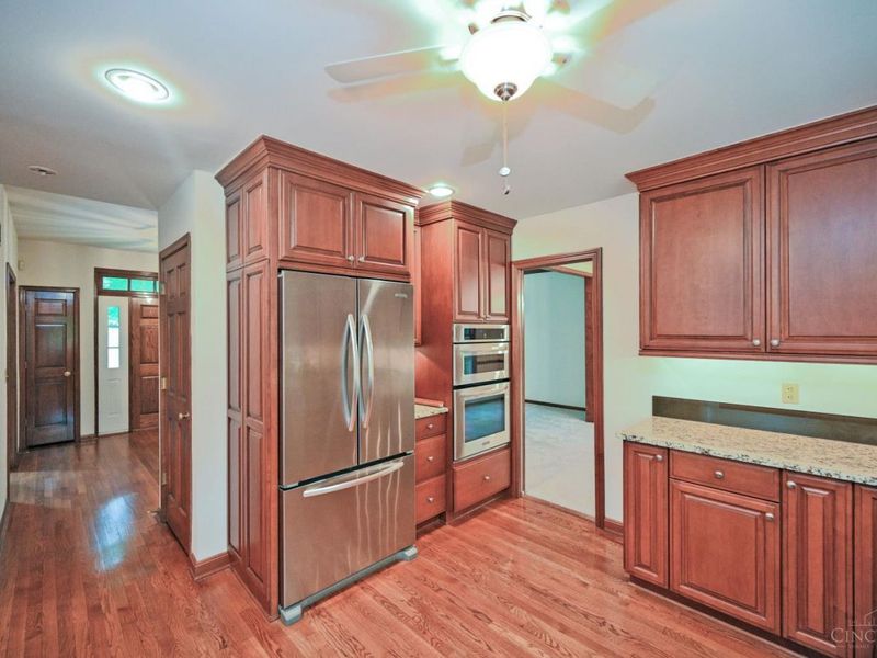 8650 Green Road, Anderson Twp, OH 45255 Photo 13