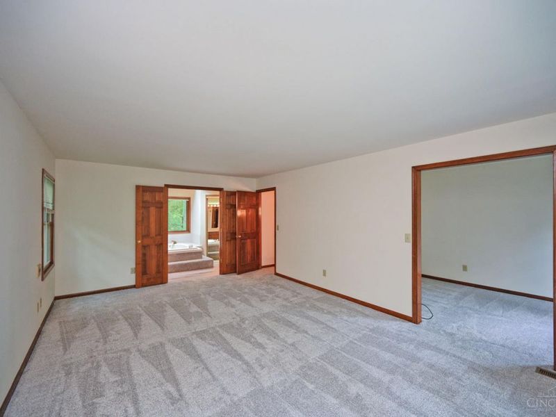 8650 Green Road, Anderson Twp, OH 45255 Photo 28
