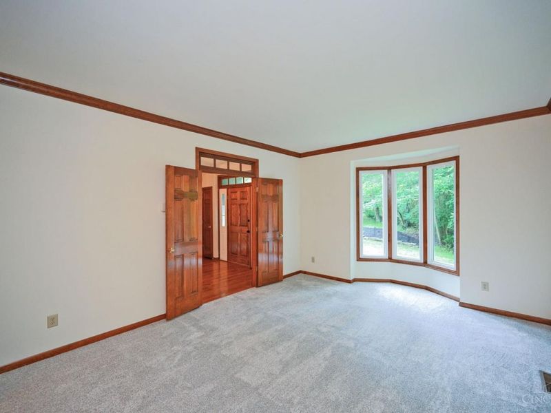 8650 Green Road, Anderson Twp, OH 45255 Photo 7