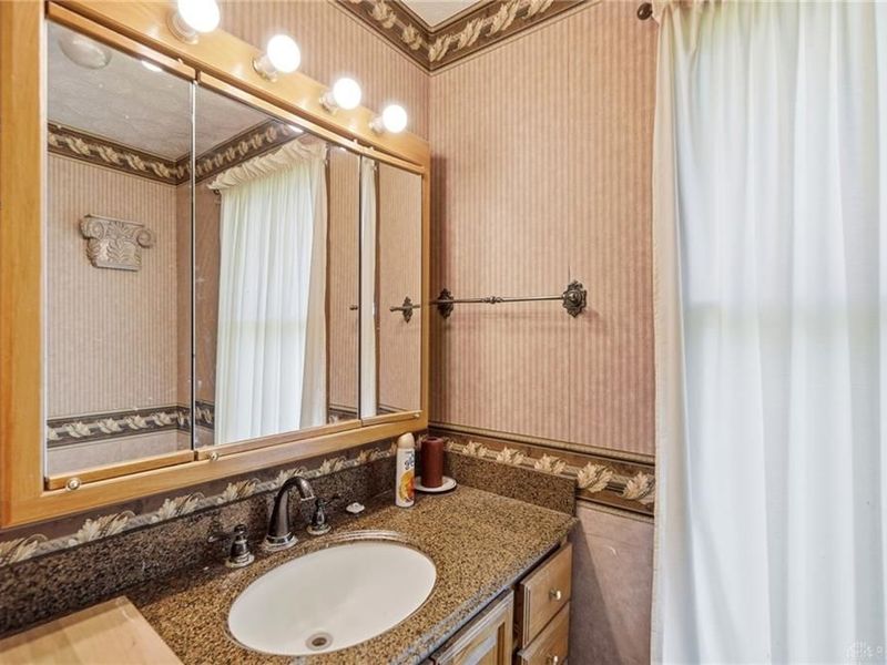 4756 Whitehead Court, West Alexandria, OH 45381 Photo 24
