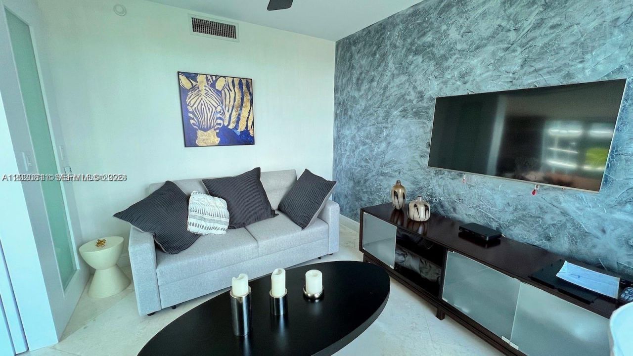 9401 Collins Ave , Unit 603, Surfside, FL 33154 Photo