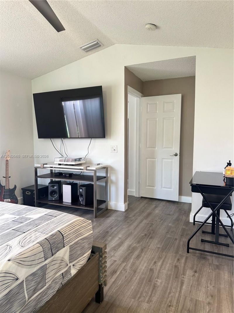 4025 Pine Ridge Ln , Weston, FL 33331 Photo