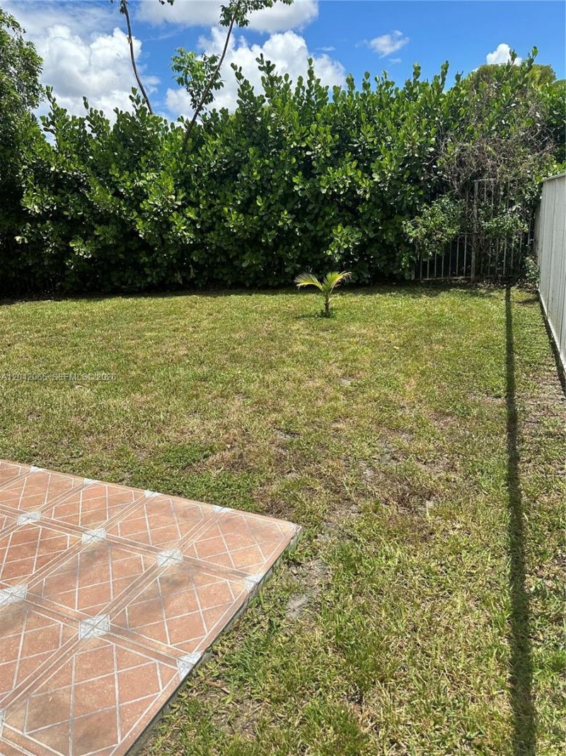 4025 Pine Ridge Ln , Weston, FL 33331 Photo