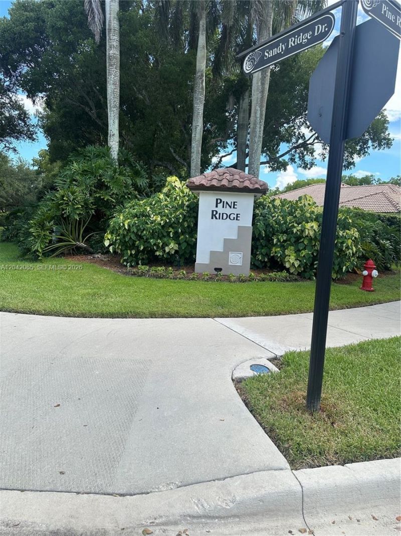 4025 Pine Ridge Ln , Weston, FL 33331 Photo