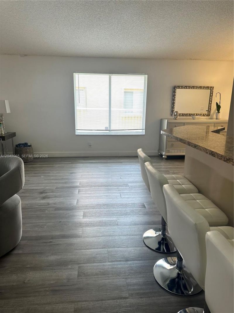 4025 Pine Ridge Ln , Weston, FL 33331 Photo
