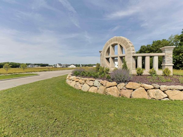 15382 Derry Lane, Granger, IN 46530