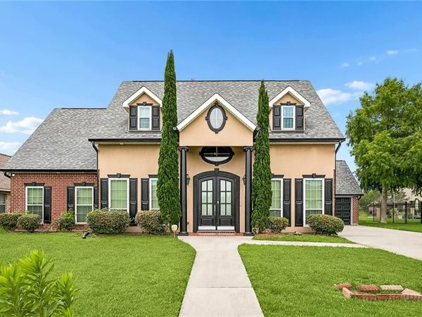 246 E AUGUSTA Lane, Slidell, LA 70458