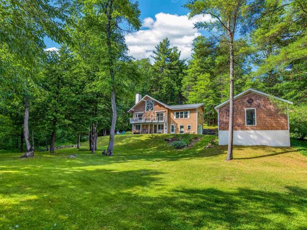 11 Stratton View Road, Winhall, VT 05340