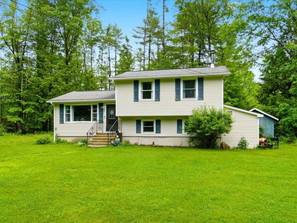 31 Emerald Lane, Hillsborough, NH 03244