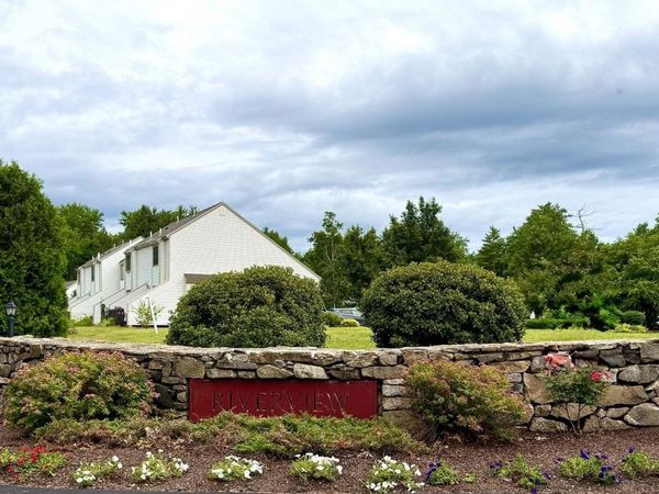 202 Route 27, Unit 39, Raymond, NH 03077