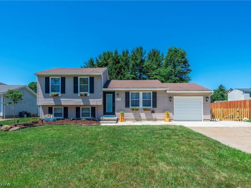 975 Gayer Drive, Medina, OH 44256 Photo 1