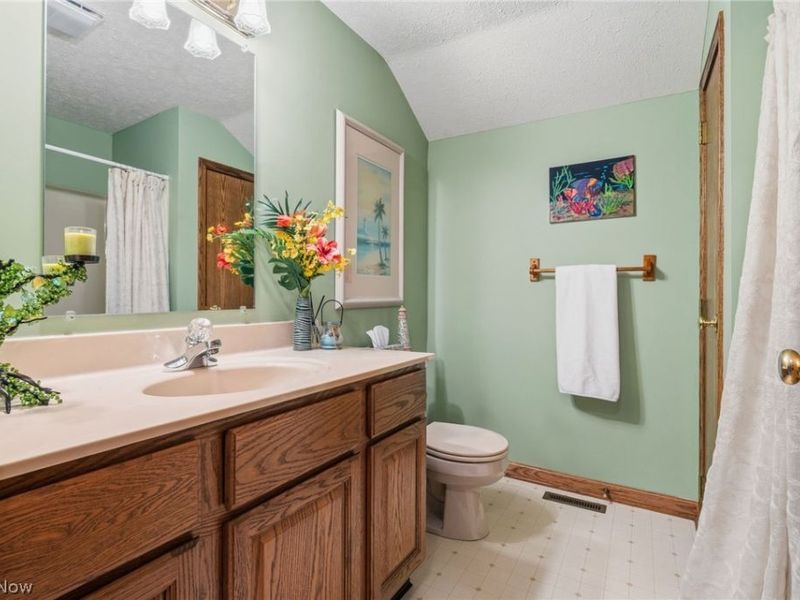4630 Preserve Drive NW, Canton, OH 44708 Photo 19