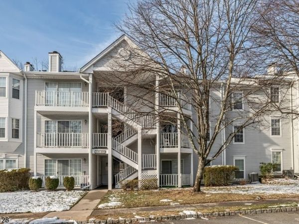 430 Poets Way, Mahwah, NJ 07430
