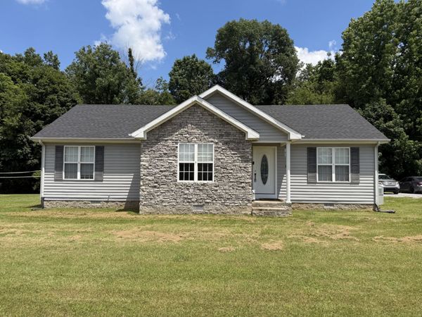 104 Leigh Anna Cir , Lafayette, TN 37083