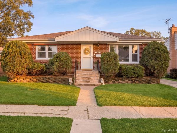 1447 Heidorn Avenue , Westchester, IL 60154