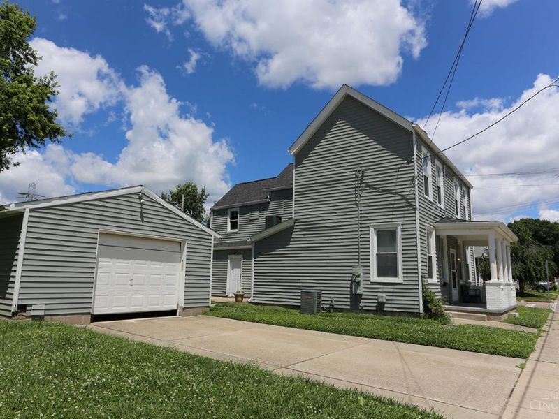 539 Jefferson Avenue, Reading, OH 45215 Photo 2