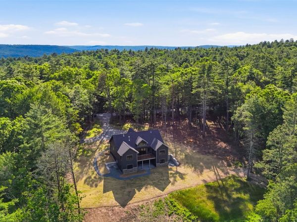 300 Van Tuyl Road, Barryville, NY 12719