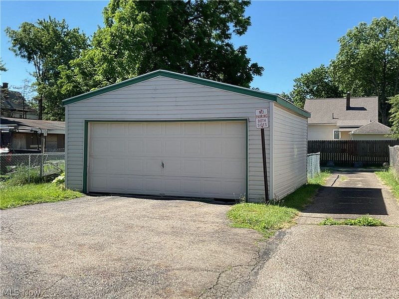 2704 8th Street NW, Canton, OH 44708 Photo 4
