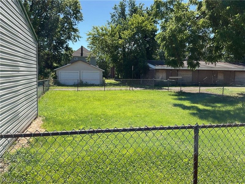 2704 8th Street NW, Canton, OH 44708 Photo 6