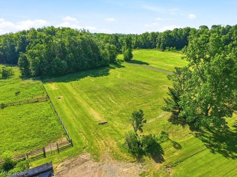 14535 Sperry Road, Newbury, OH 44065 Photo 36