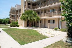 1025 Plantation Dr. photo 4