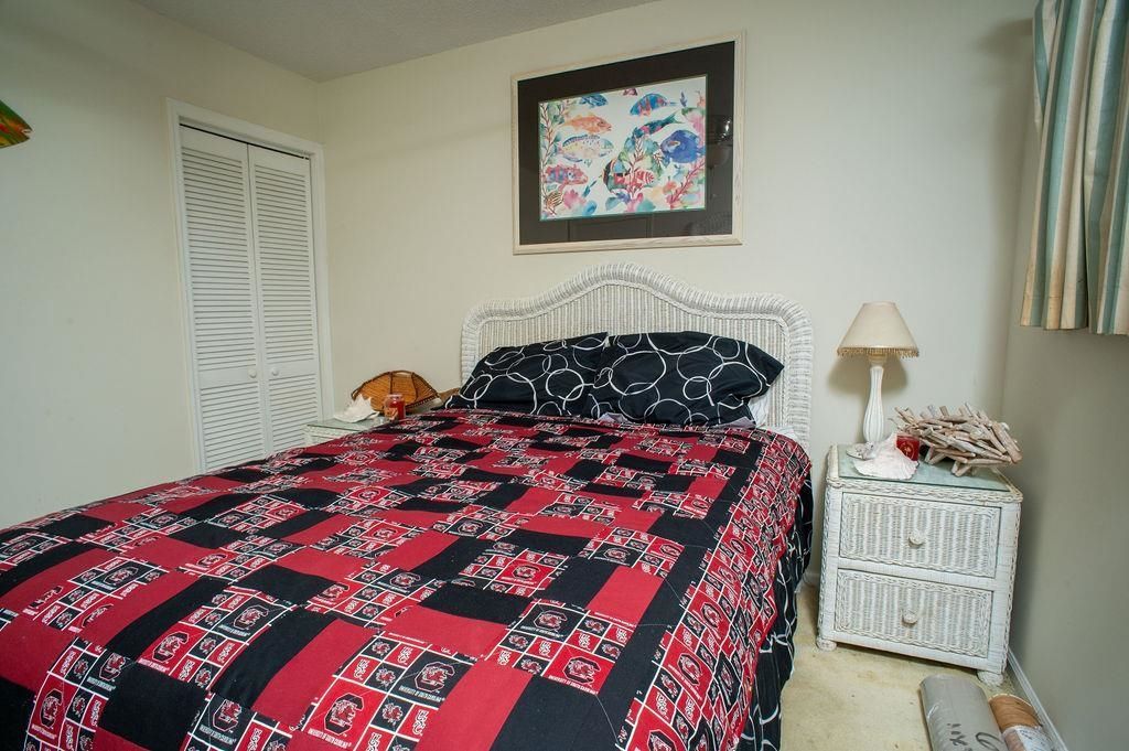 1025 Plantation Dr. Photo 22