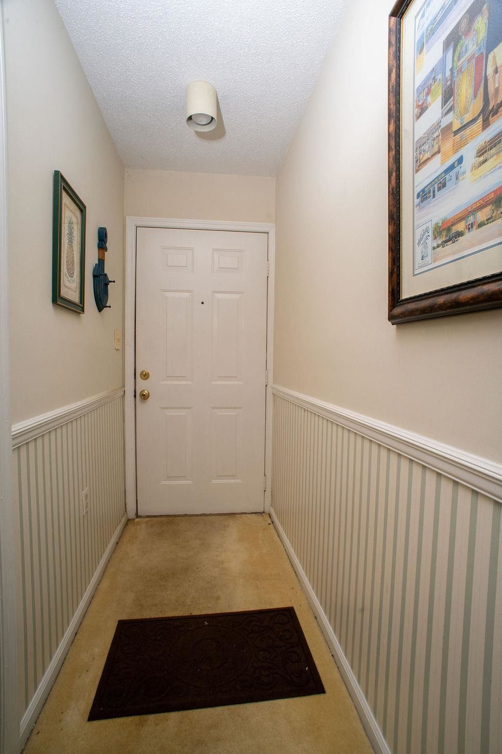 1025 Plantation Dr. Photo 23