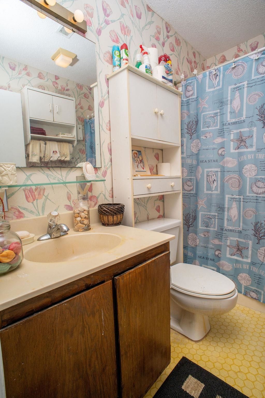 1025 Plantation Dr. Photo 25