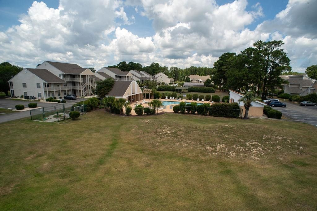 1025 Plantation Dr. Photo 29