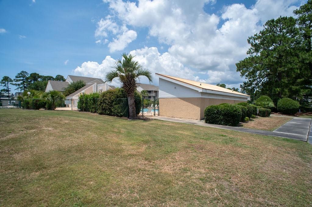1025 Plantation Dr. Photo 35
