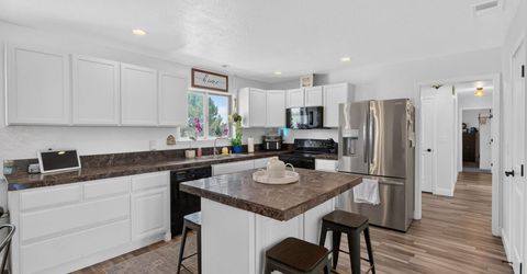11890 Cresthill Dr, Elk Grove, CA 95624 Photo