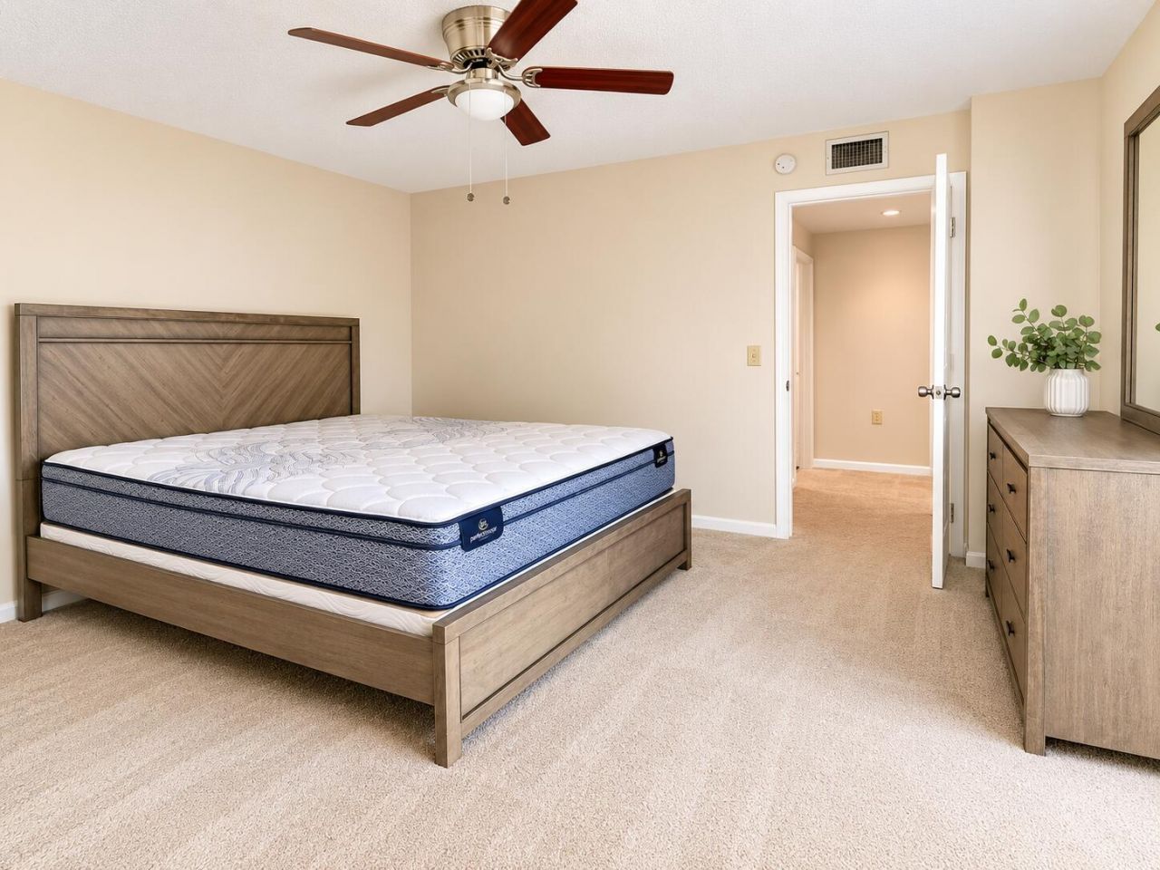 865 Blue Ridge Circle, West Palm Beach, FL 33409 Photo