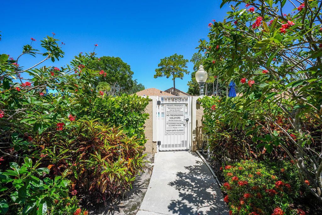 1143 Duncan Circle, Unit 103, Palm Beach Gardens, FL 33418 Photo