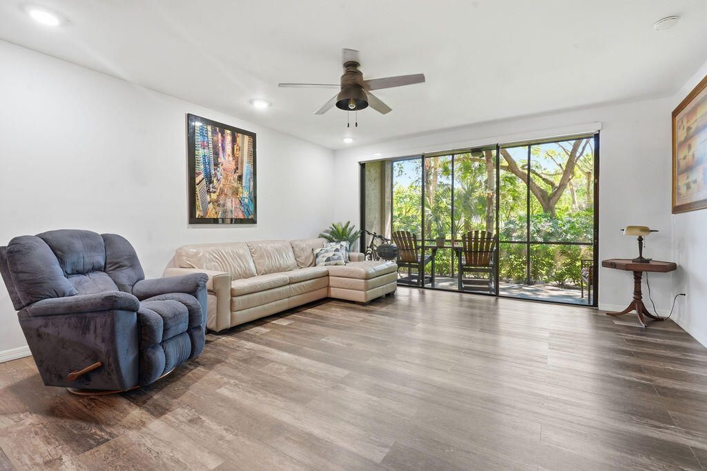 1143 Duncan Circle, Unit 103, Palm Beach Gardens, FL 33418 Photo