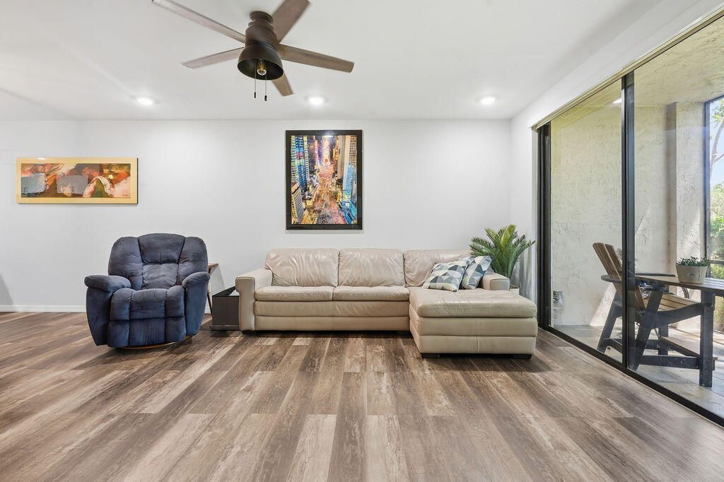 1143 Duncan Circle, Unit 103, Palm Beach Gardens, FL 33418 Photo