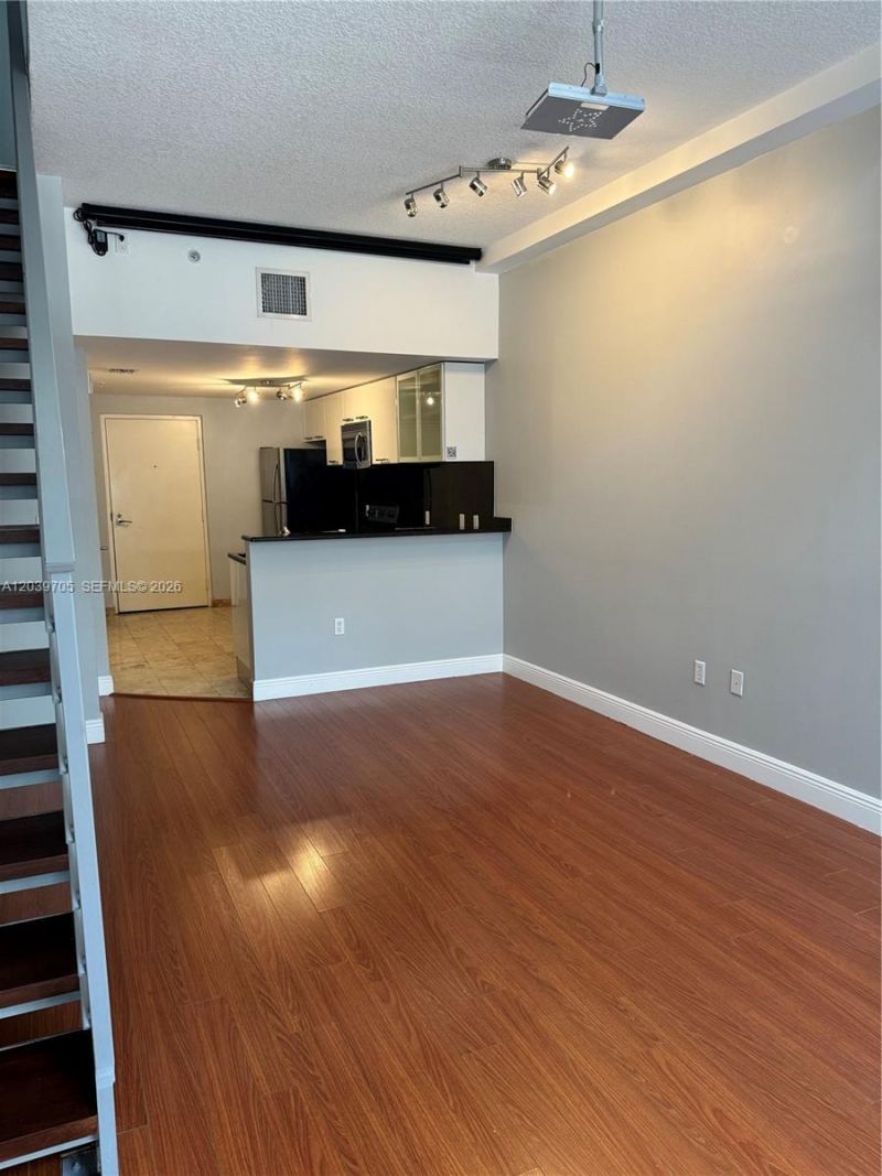 3339 Virginia St , Unit 105, Miami, FL 33133 Photo