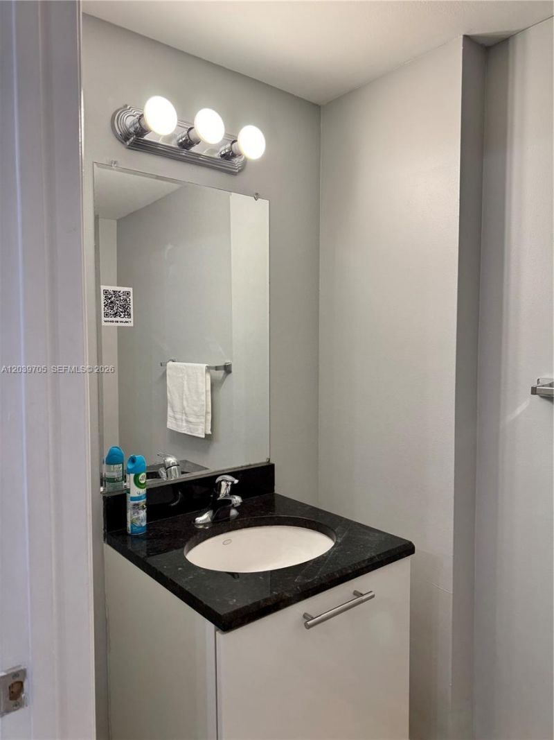 3339 Virginia St , Unit 105, Miami, FL 33133 Photo