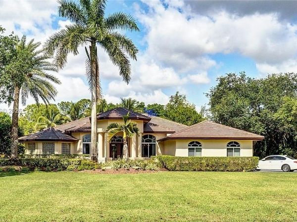 6807 NW 66th Way , Parkland, FL 33067