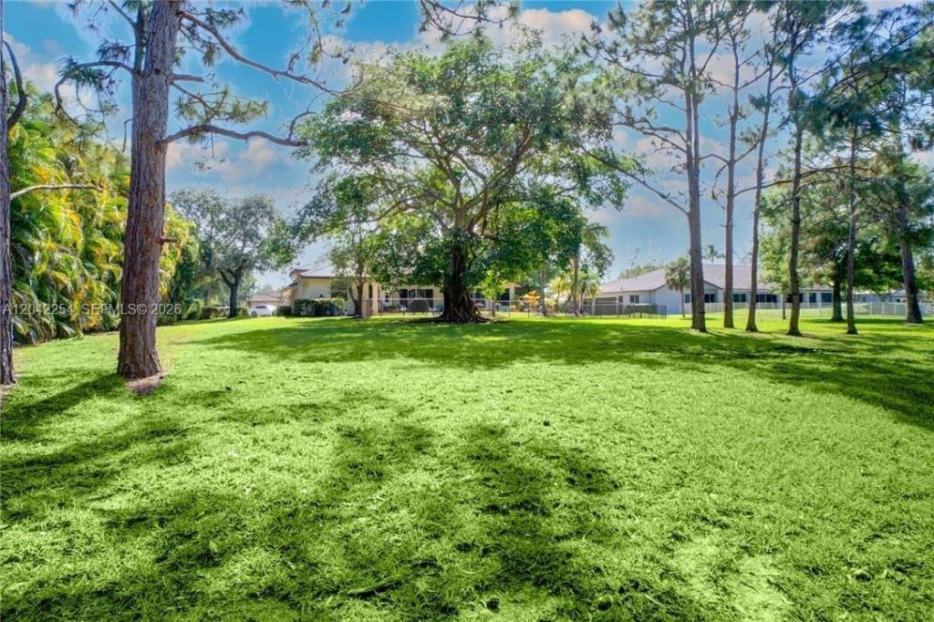 6807 NW 66th Way, Parkland, FL 33067 Photo