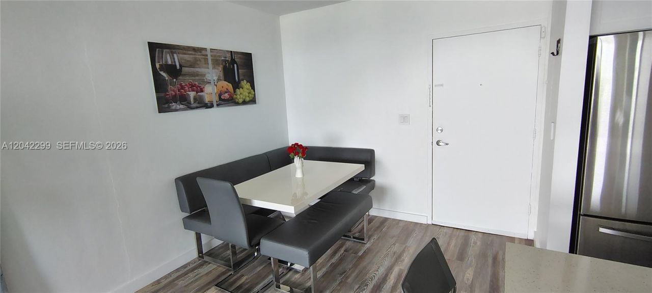 7441 Wayne Ave , Unit 15i, Miami Beach, FL 33141 Photo