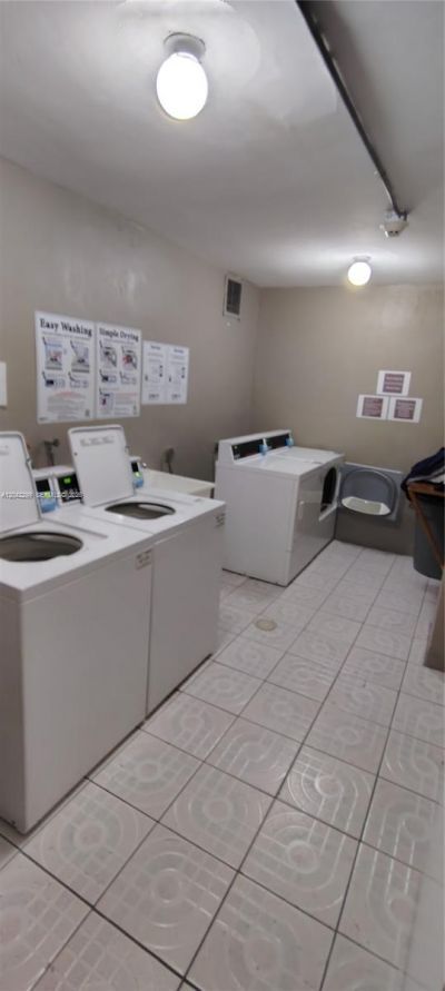 7441 Wayne Ave , Unit 15i, Miami Beach, FL 33141 Photo