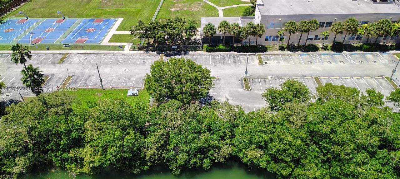 7441 Wayne Ave , Unit 15i, Miami Beach, FL 33141 Photo