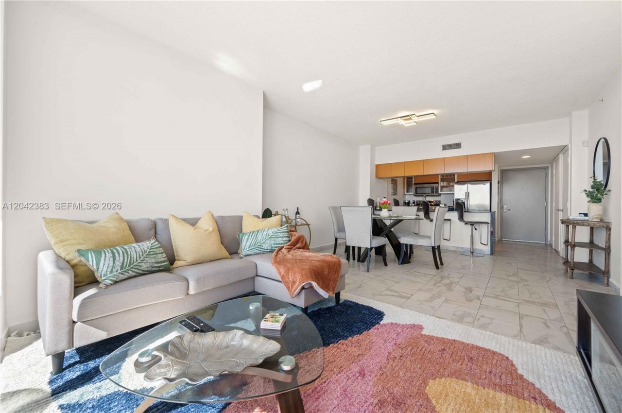 1750 N Bayshore Dr, Unit 5212, Miami, FL 33132 Photo