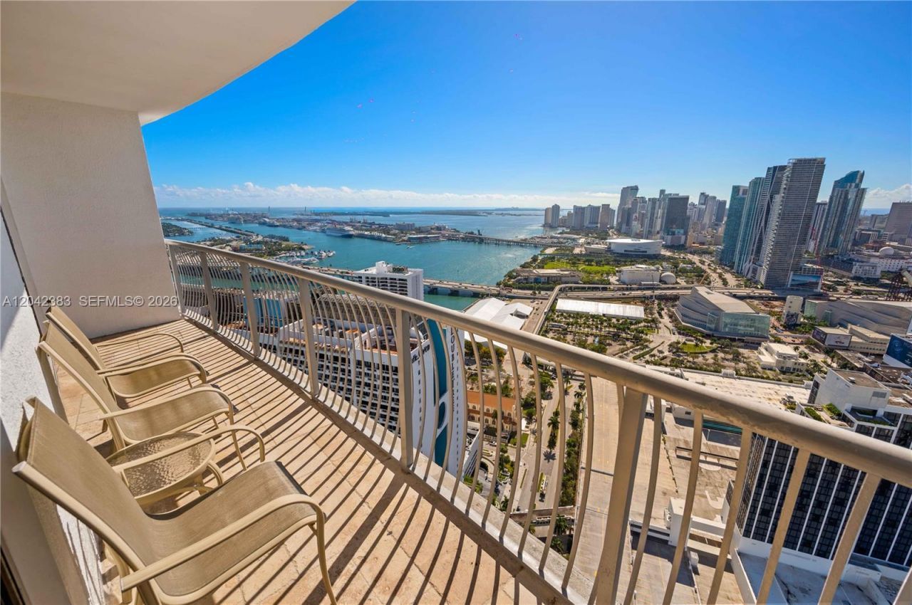 1750 N Bayshore Dr, Unit 5212, Miami, FL 33132 Photo