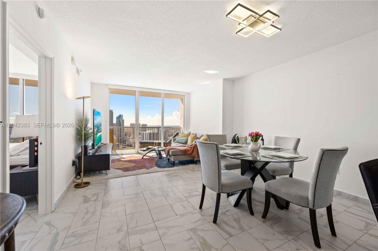 1750 N Bayshore Dr, Unit 5212, Miami, FL 33132 Photo