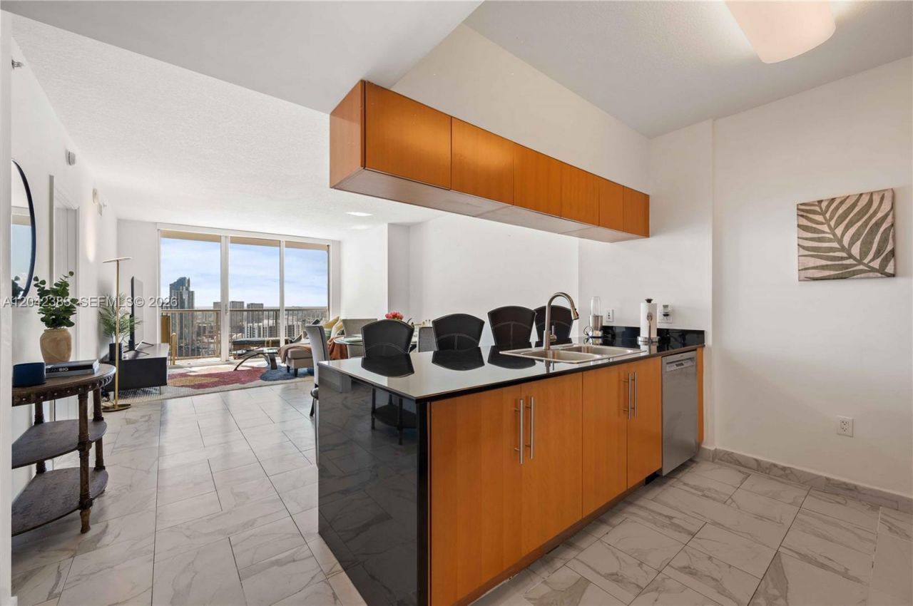 1750 N Bayshore Dr, Unit 5212, Miami, FL 33132 Photo