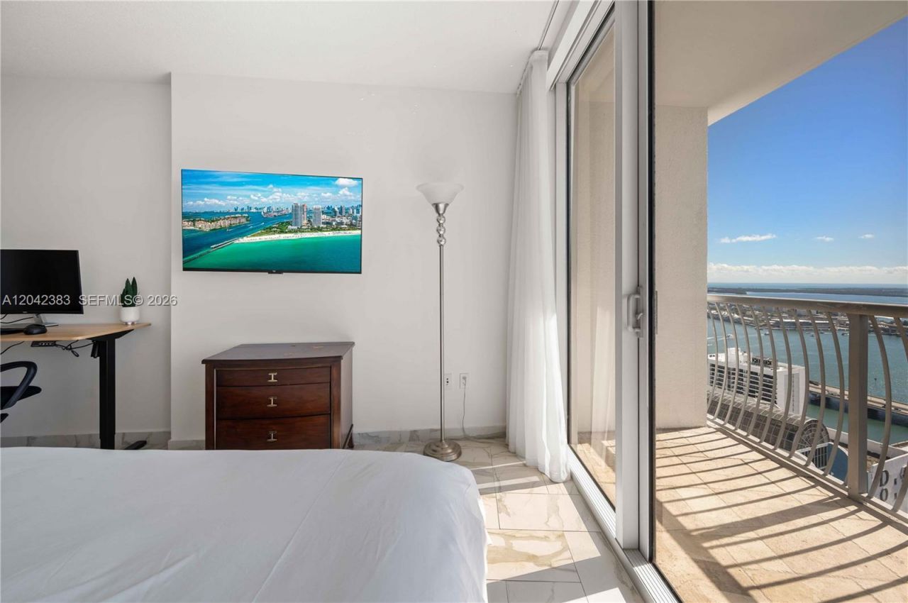 1750 N Bayshore Dr, Unit 5212, Miami, FL 33132 Photo