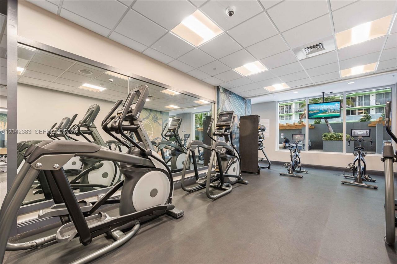 1750 N Bayshore Dr, Unit 5212, Miami, FL 33132 Photo