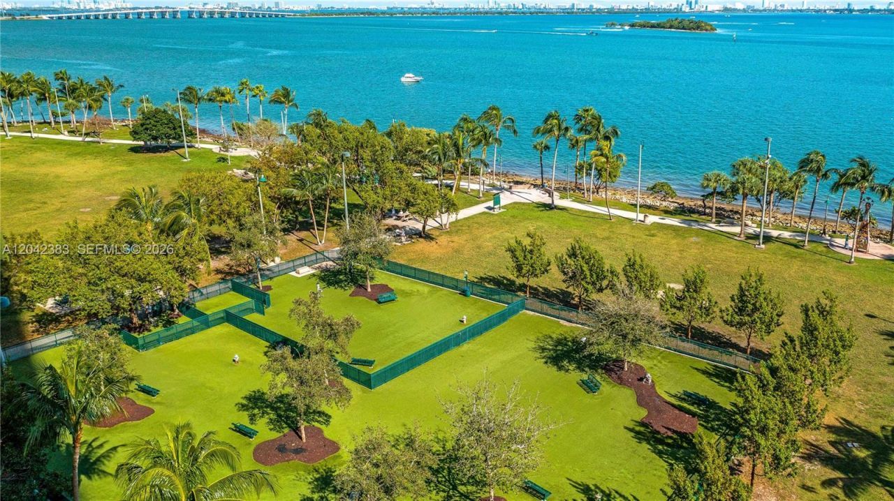 1750 N Bayshore Dr, Unit 5212, Miami, FL 33132 Photo